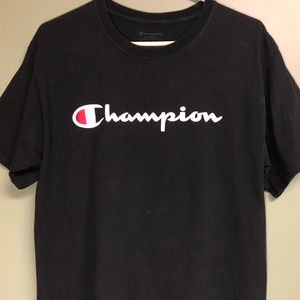 men’s black Champion tee